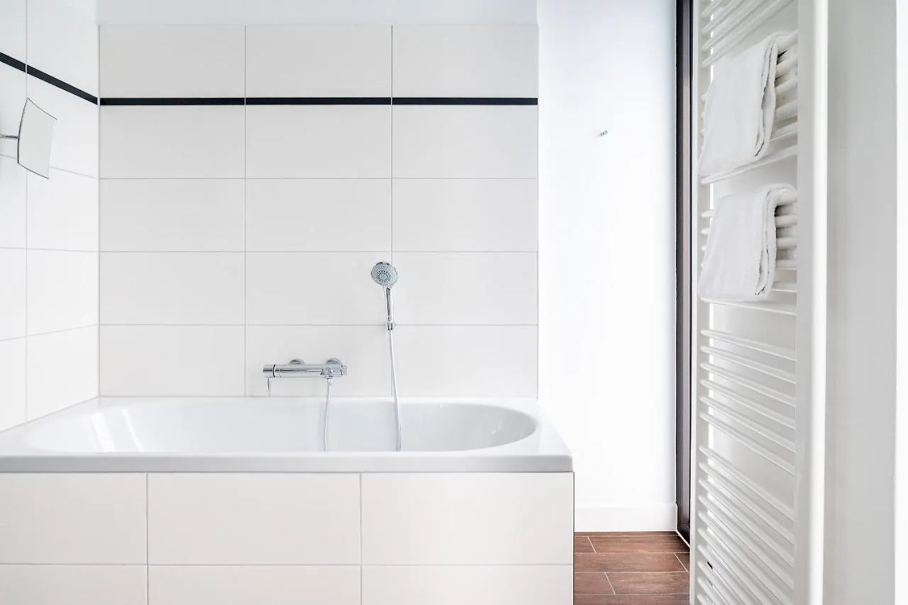 Numa Berlin Nook Aparthotel 4*,