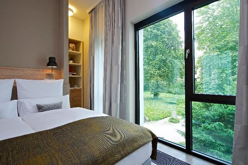 Numa Berlin Nook Aparthotel