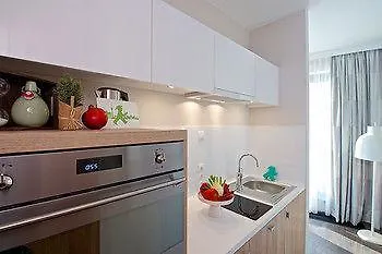Numa Berlin Nook Aparthotel 4*,